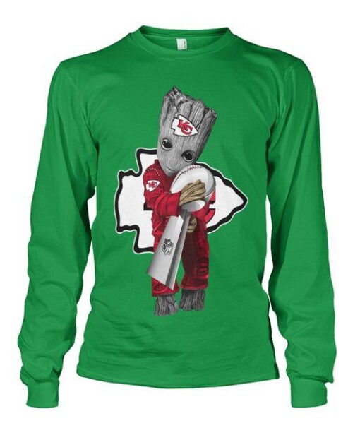 groot hugs kansas city chiefs super bowl champions 54 liv sweatshirt th132816864015 1izks