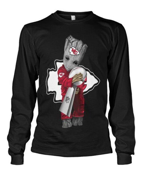 groot hugs kansas city chiefs super bowl champions 54 liv sweatshirt th132816864015 3onca