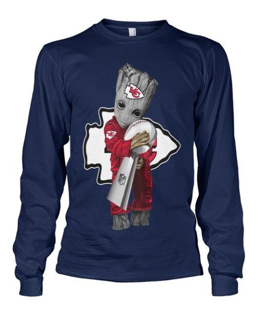 groot hugs kansas city chiefs super bowl champions 54 liv sweatshirt th132816864015