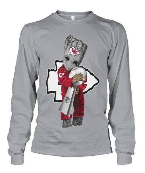 groot hugs kansas city chiefs super bowl champions 54 liv sweatshirt th132816864015