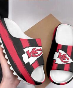 Kansas City Chiefs Yeezy Slippers